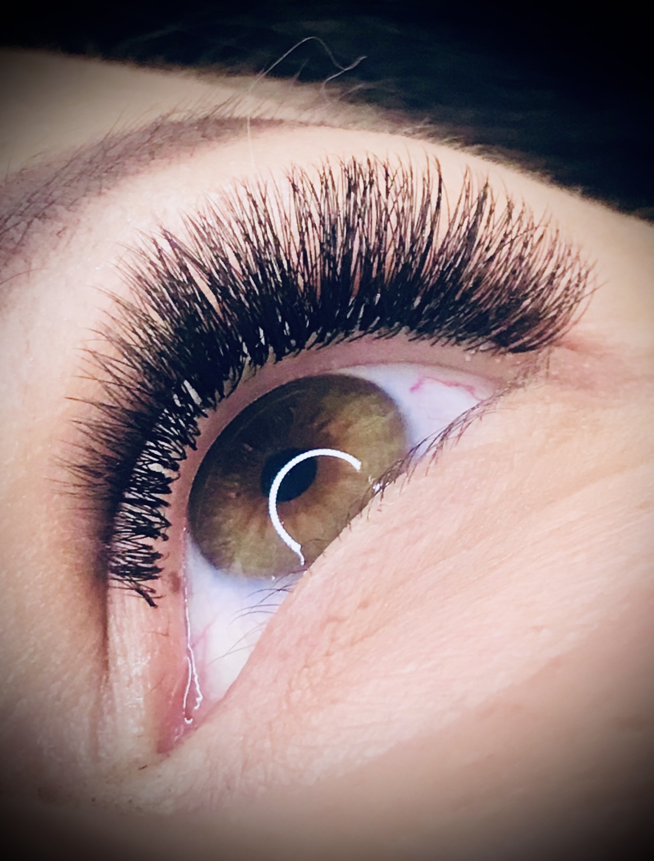 Szempillahosszabítás